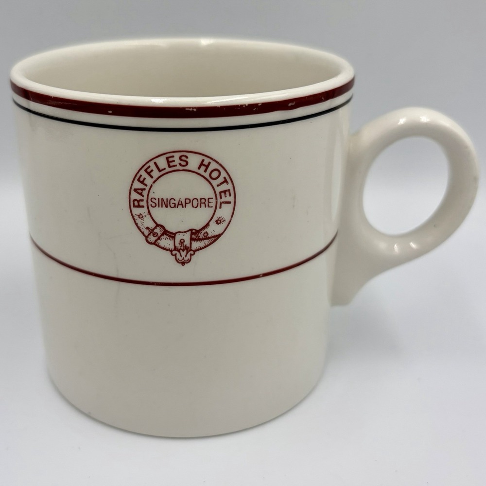 RAFFLES HOTEL Singapore Coffee Mug Souvenir Ceramic Cup Collectible Churchill UK